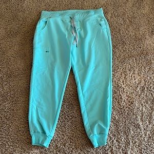 Figs XL jogger